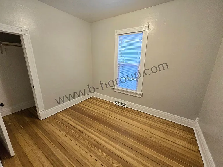 6527 18th Ave — Photo 12