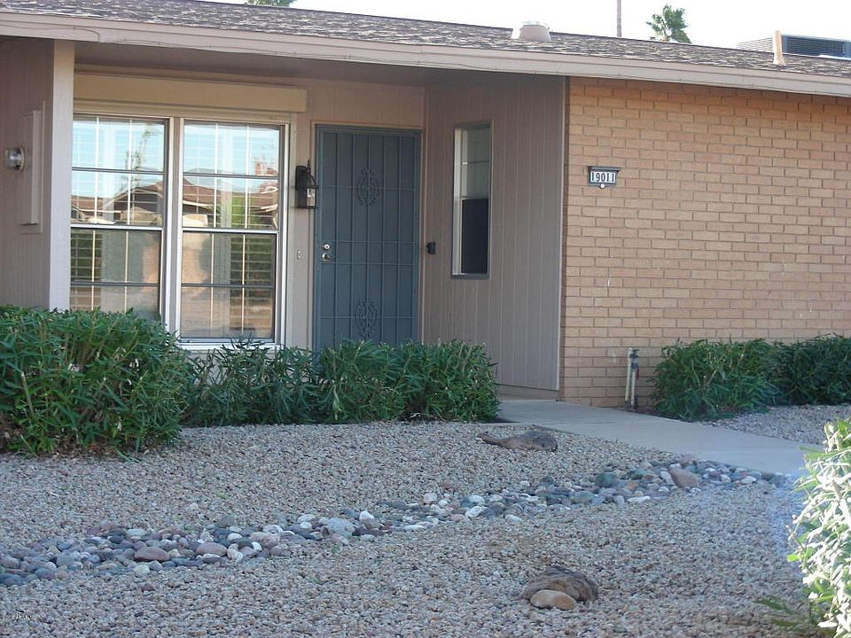 1st image of 19011 N 134th Dr