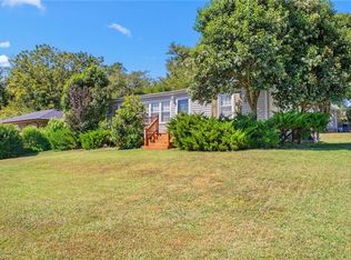1911 Tucker St, Burlington, NC 27215