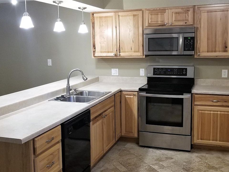Updated kitchen with dishwasher, disposal, self cleaning ove