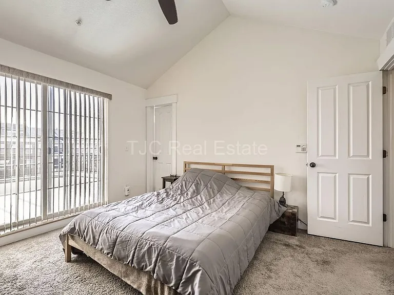 3381 Xenia St — Photo 8