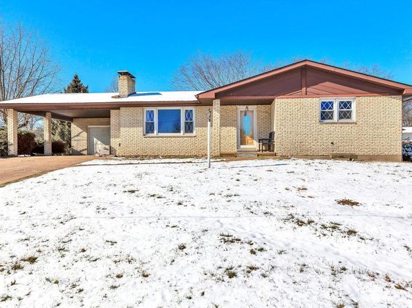 711 S Library St Waterloo Il 62298 Zillow