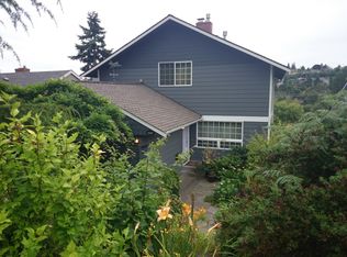 3225 31st Ave W, Seattle, WA 98199