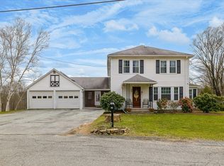 99 Breakneck Rd, Southbridge, MA 01550