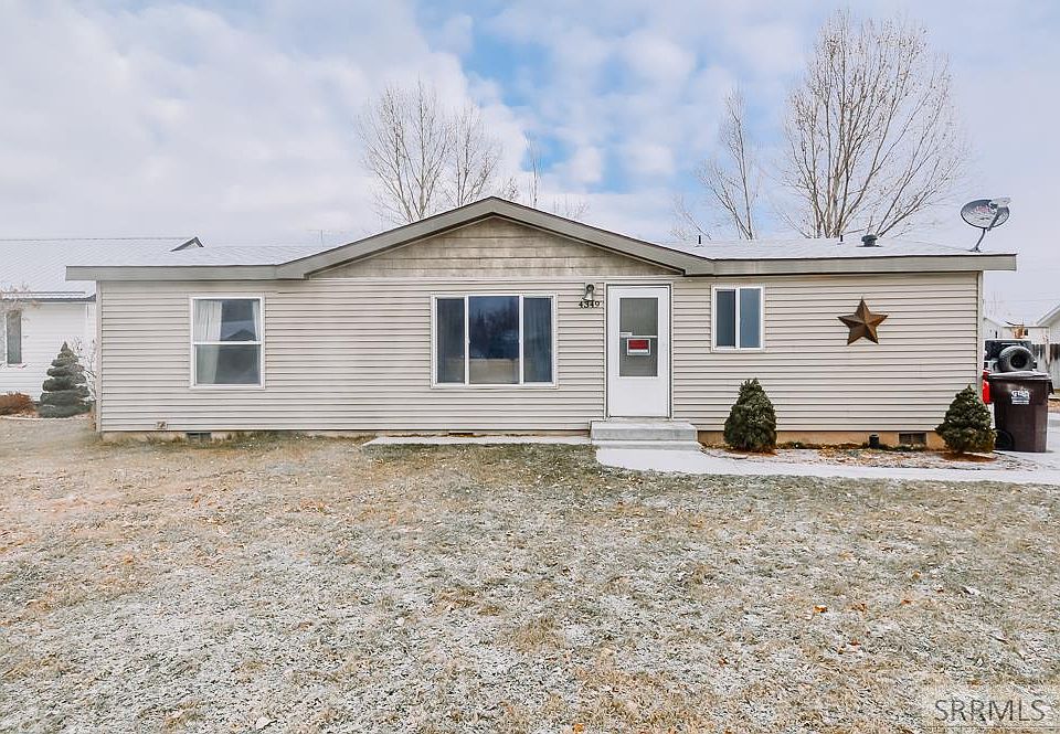 1st image of 4349 Wagonwheel Cir