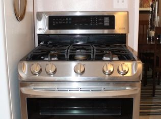 3713 N Greenbrier Rd, Long Beach, CA 90808