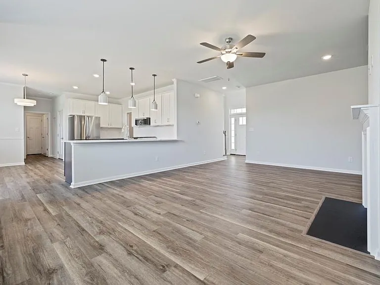 5101 Annapolis Dr — Photo 19