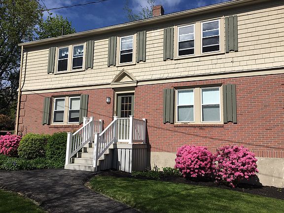 25 Turner Street