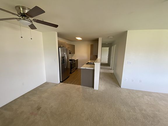 3rd image of 50 Kihalani St #1408