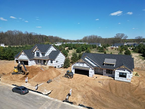 5th image of 9841 Windflower Ln