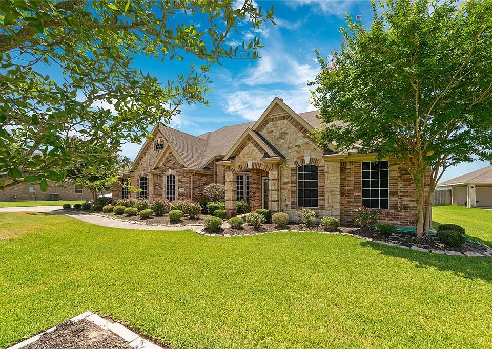 1st image of 14810 High Meadow Ln