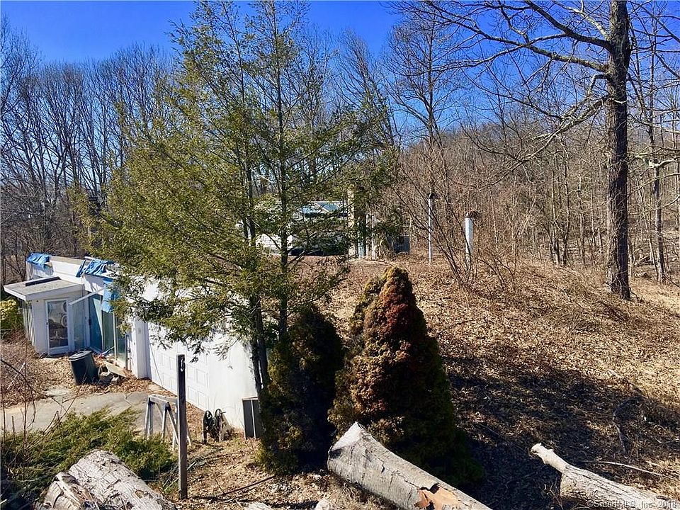 2nd image of 508 Old Hartford Rd