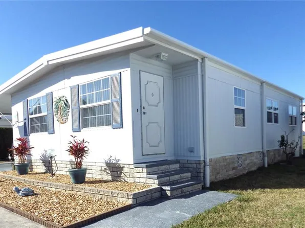 574 Queen Palm St, Largo, FL 33778