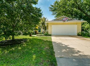 10215 W Birch Ln, Wichita, KS 67212