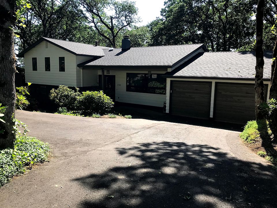 2nd image of 2730 SW De Armond Dr