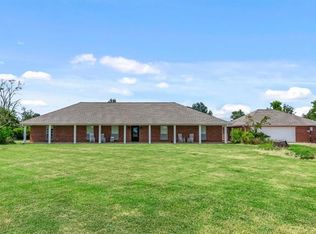 708 Amber Dr, Lake charles, LA 70611