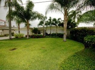 38 Sunset Bay Dr, Belleair, FL 33756