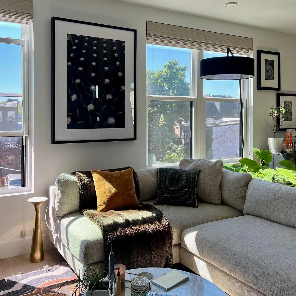 2 bed, 2.5 bath, 1174 sqft, $3,500 — Photo 2