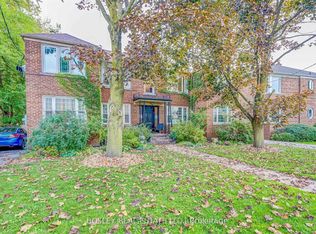 3 Warwick Ave S #4, Toronto, ON M6C 1T5