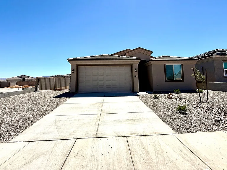 3572 Charleston Loop — Photo 3