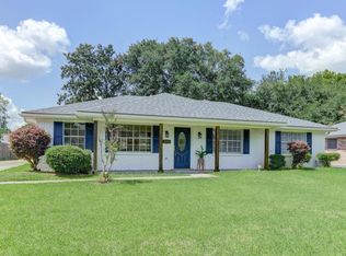 305 Bonaire Dr, Lafayette, LA 70506