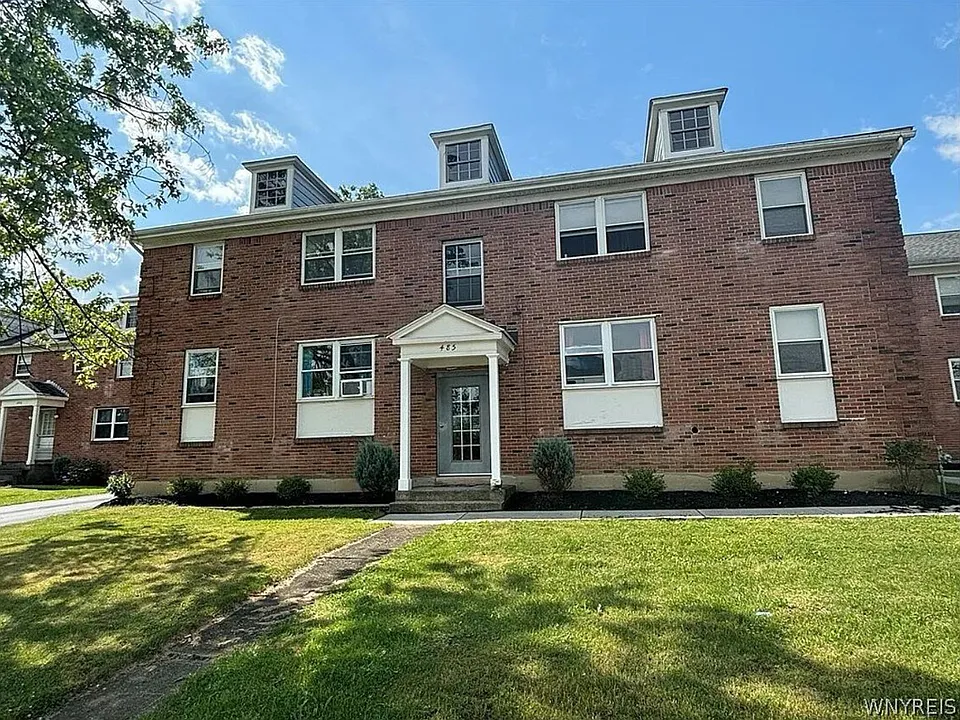 Snyder Apartments