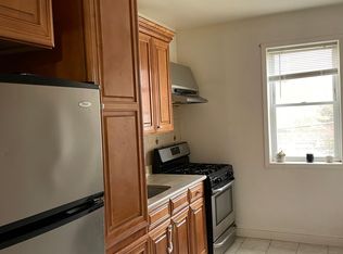 78-69 81st St #2F, Ridgewood, NY 11385