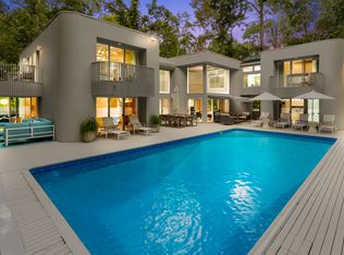 2765 Deerfield Rd, Sag Harbor, NY 11963