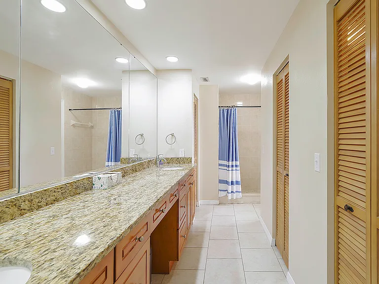8318 Palma Vista Ln — Photo 38