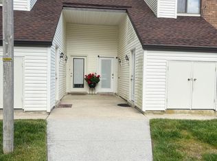 15 Country Oak Ln #15, Egg Harbor Township, NJ 08234
