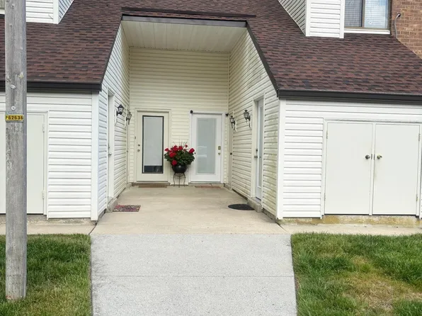 15 Country Oak Ln #15, Egg Harbor Township, NJ 08234