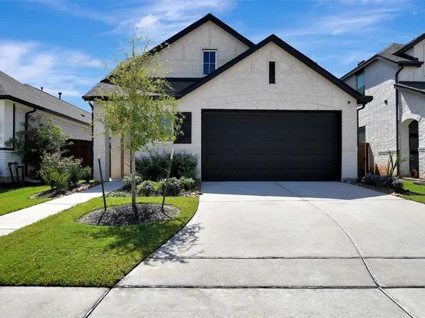 4114 Watson Dr, Iowa Colony, TX 77583