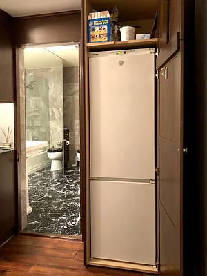 Rented by MOTION New York | media 9