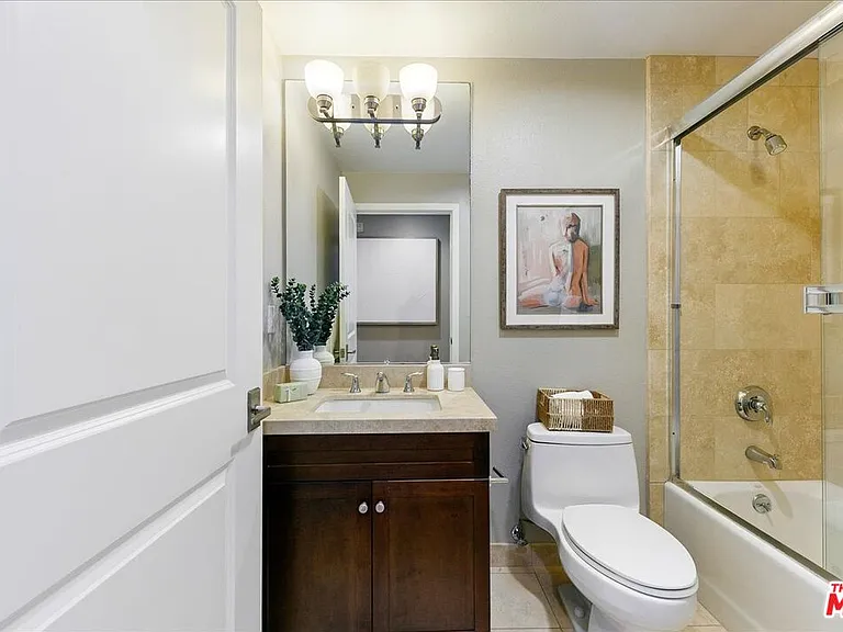11115 Acama St #107 — Photo 29