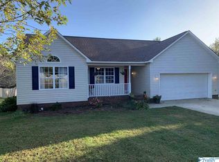 68 Stoney Brook Dr, Union Grove, AL 35175