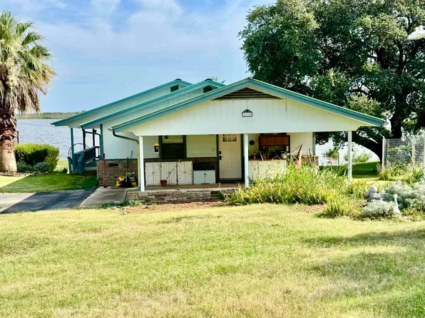 912 Cozy Lane, Tow, TX 78672