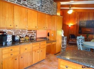 251 Sunset Ave, Hanover, PA 17331