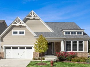 310 Arabian Cir, Willowbrook, IL 60527