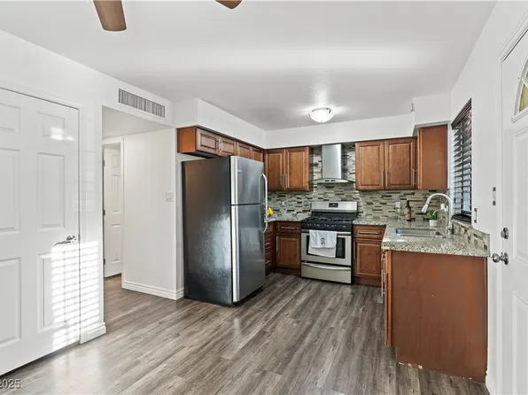 7084 Burcot Ave #G24, Las Vegas, NV 89156