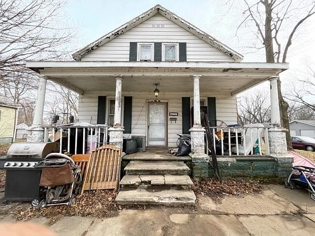 1st image of 421 S Walnut St