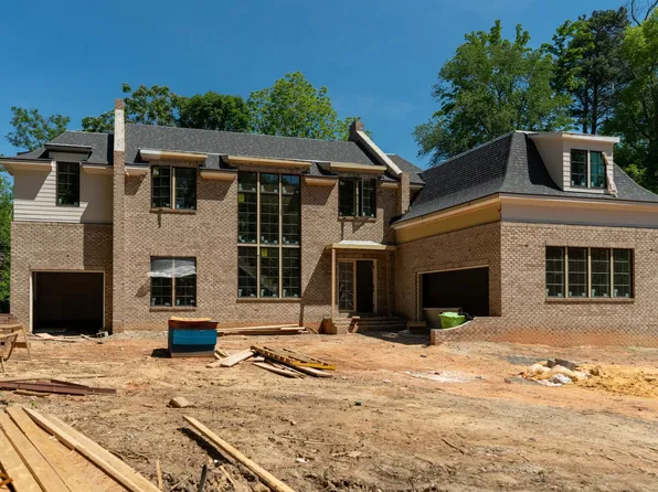 3438 Leonard St, Raleigh, NC 27607