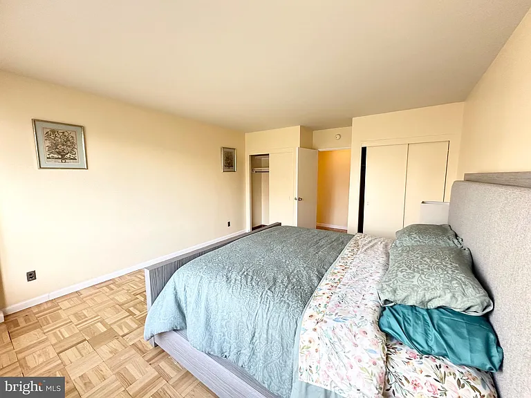 2475 Virginia Ave NW #712 — Photo 8