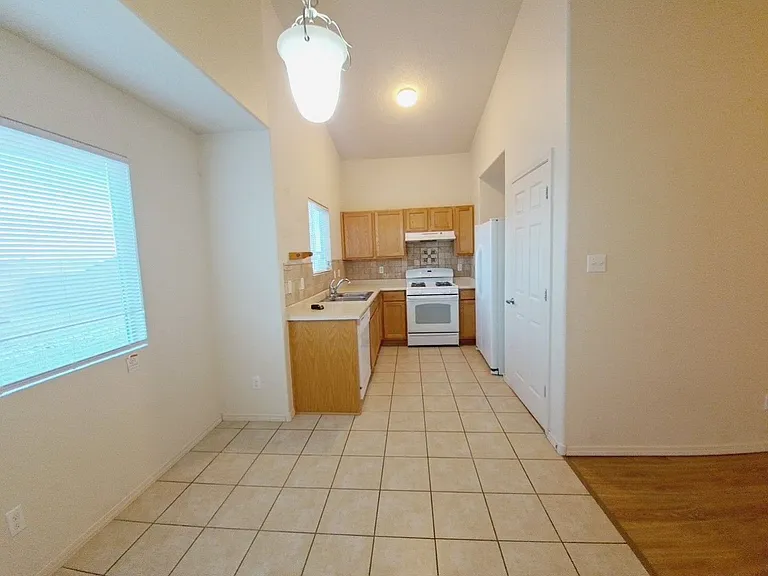 930 Desert Senna Ave SW — Photo 7