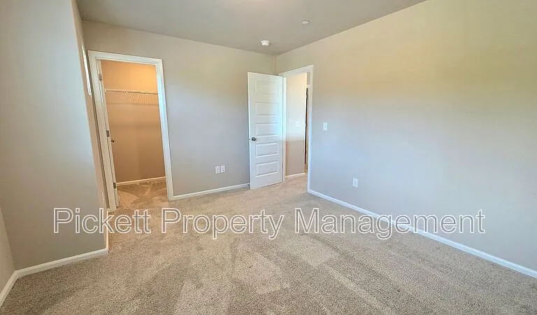 1032 Baker Heights Loop — Photo 35