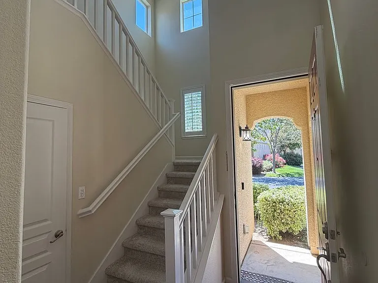 5028 Ocean Ln — Photo 3