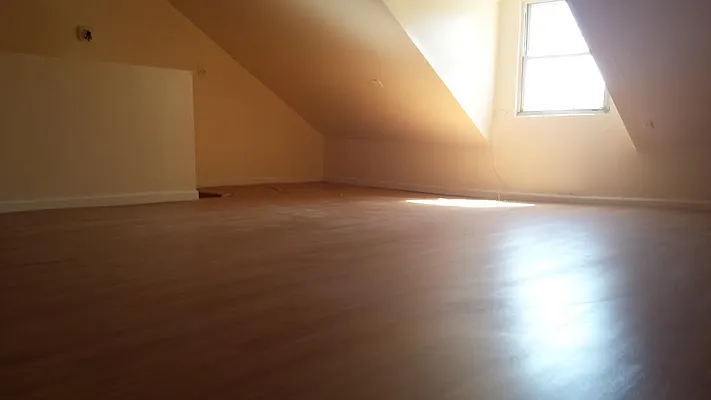 Rented by Access Unlimited Real Estate Inc | media 8