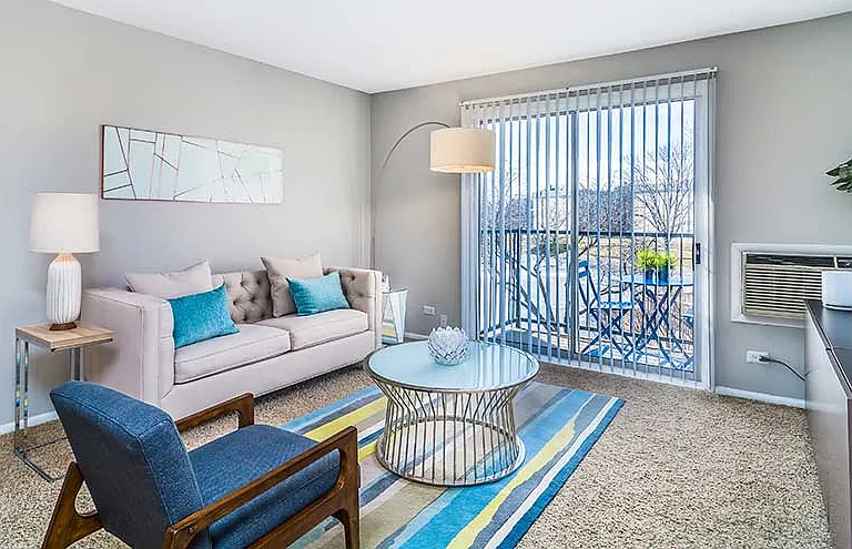 The Lakes at Fountain Square Apartment Homes — Photo 4
