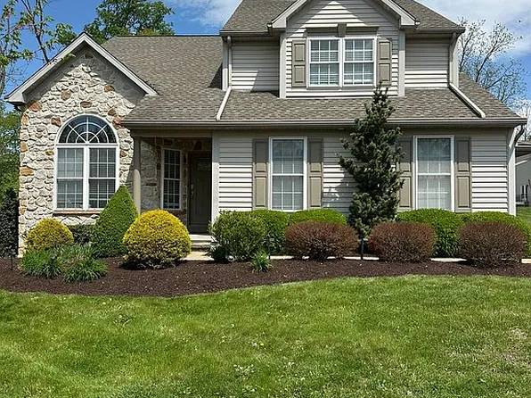 315 Wingspread Dr, Reading, PA 19606