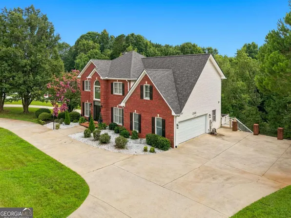 296 Cloudland Rd N, Dahlonega, GA 30533
