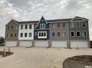 4784 Middle Rd #4966, Bettendorf, IA 52722